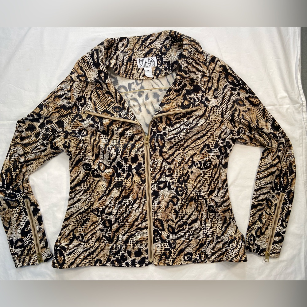 Mika &‎ Milan Animal Print Zip up Women’s Jacket, Size Medium